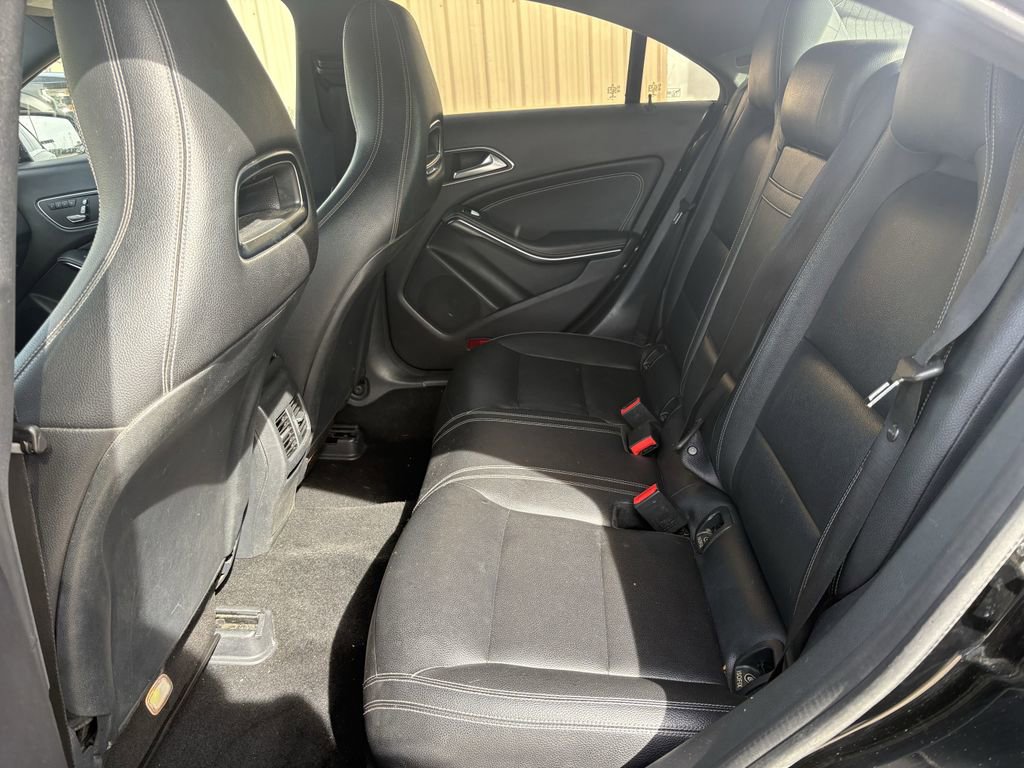Used 2018 Mercedes-Benz CLA 250 image 22