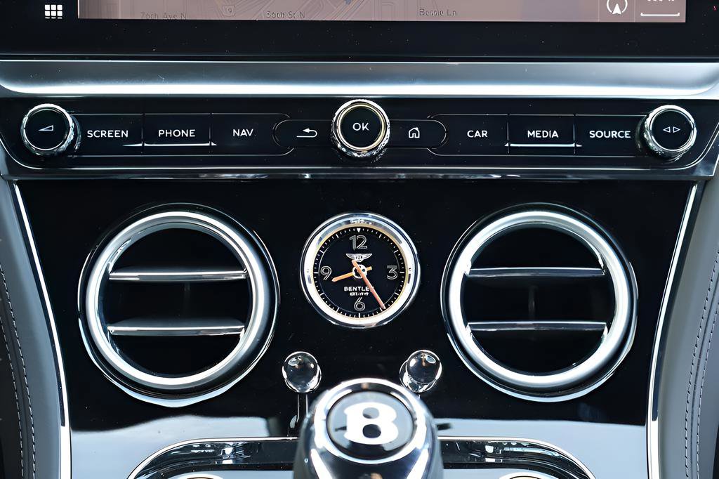 Used 2024 Bentley Continental GT image 22