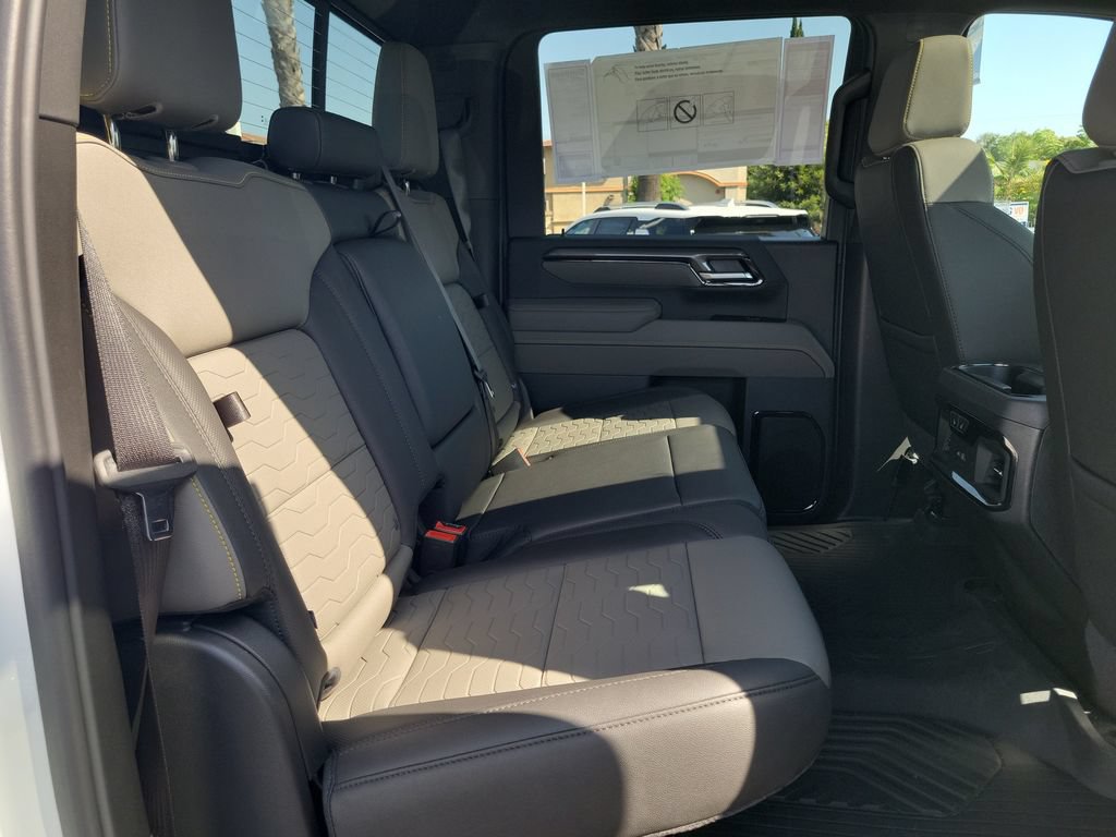 New 2026 Chevrolet Silverado 2500 ZR2 AWD/4WD image 23