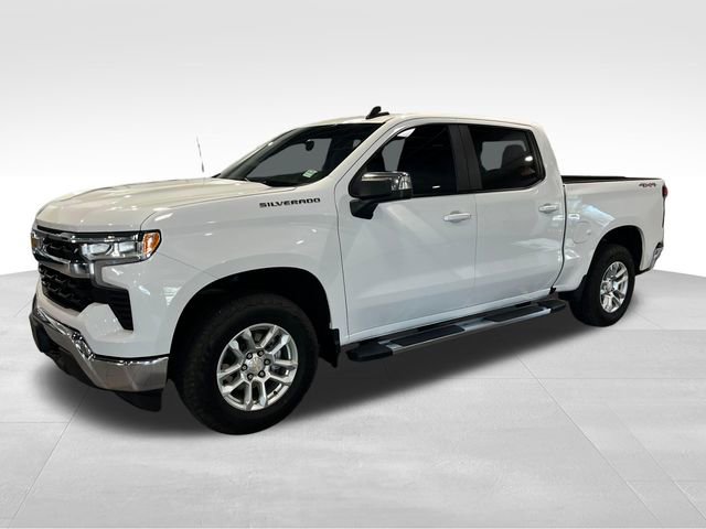 Used 2024 Chevrolet Silverado 1500 LT image 3