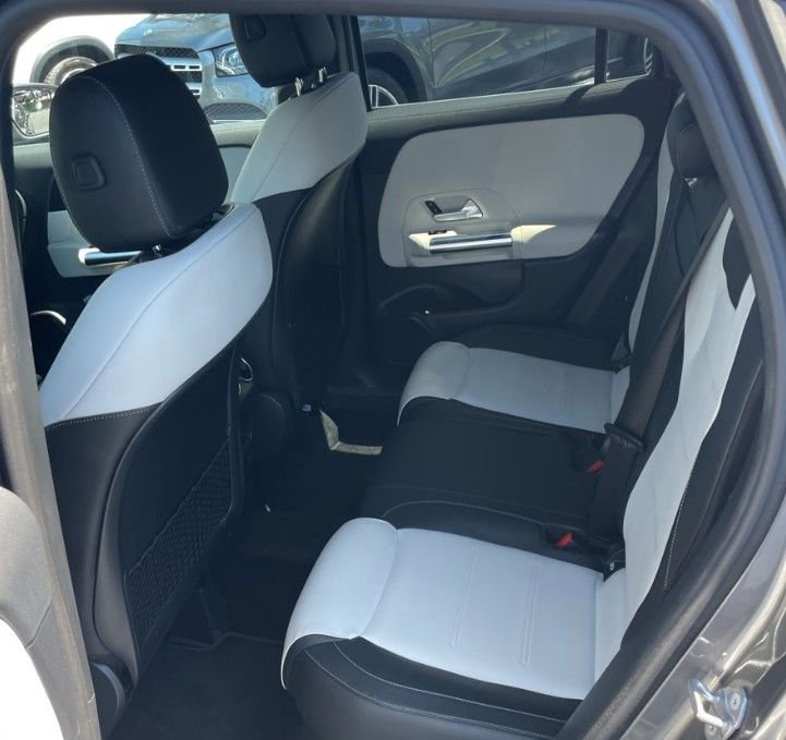 Used 2021 Mercedes-Benz GLA 250 image 11