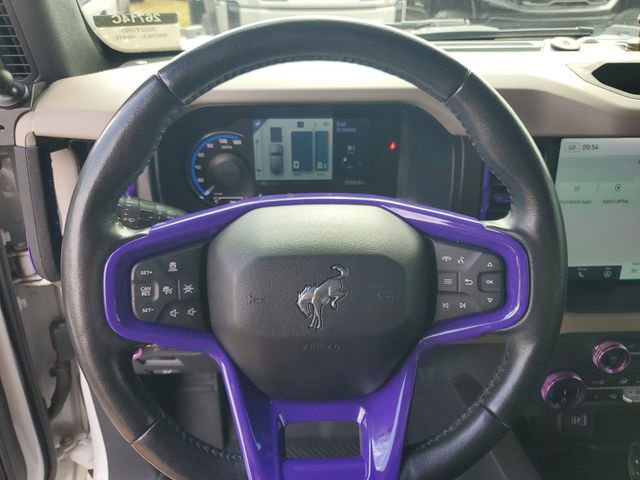 Used 2022 Ford Bronco Wildtrak image 10