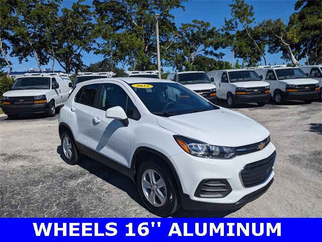 Used 2022 Chevrolet Trax LS w/ Tint and Cruise Package image 2