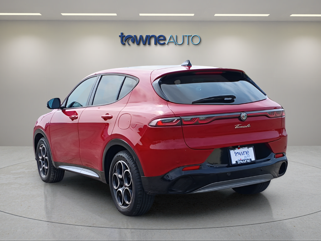 Used 2024 Alfa Romeo Tonale Ti AWD/4WD image 4