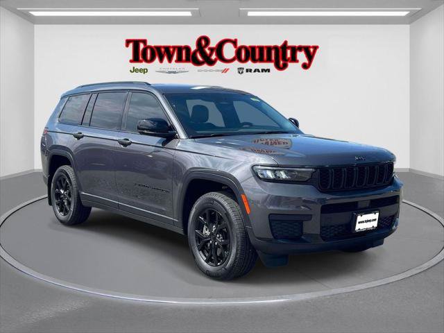 Certified 2025 Jeep Grand Cherokee L Altitude AWD/4WD image 1