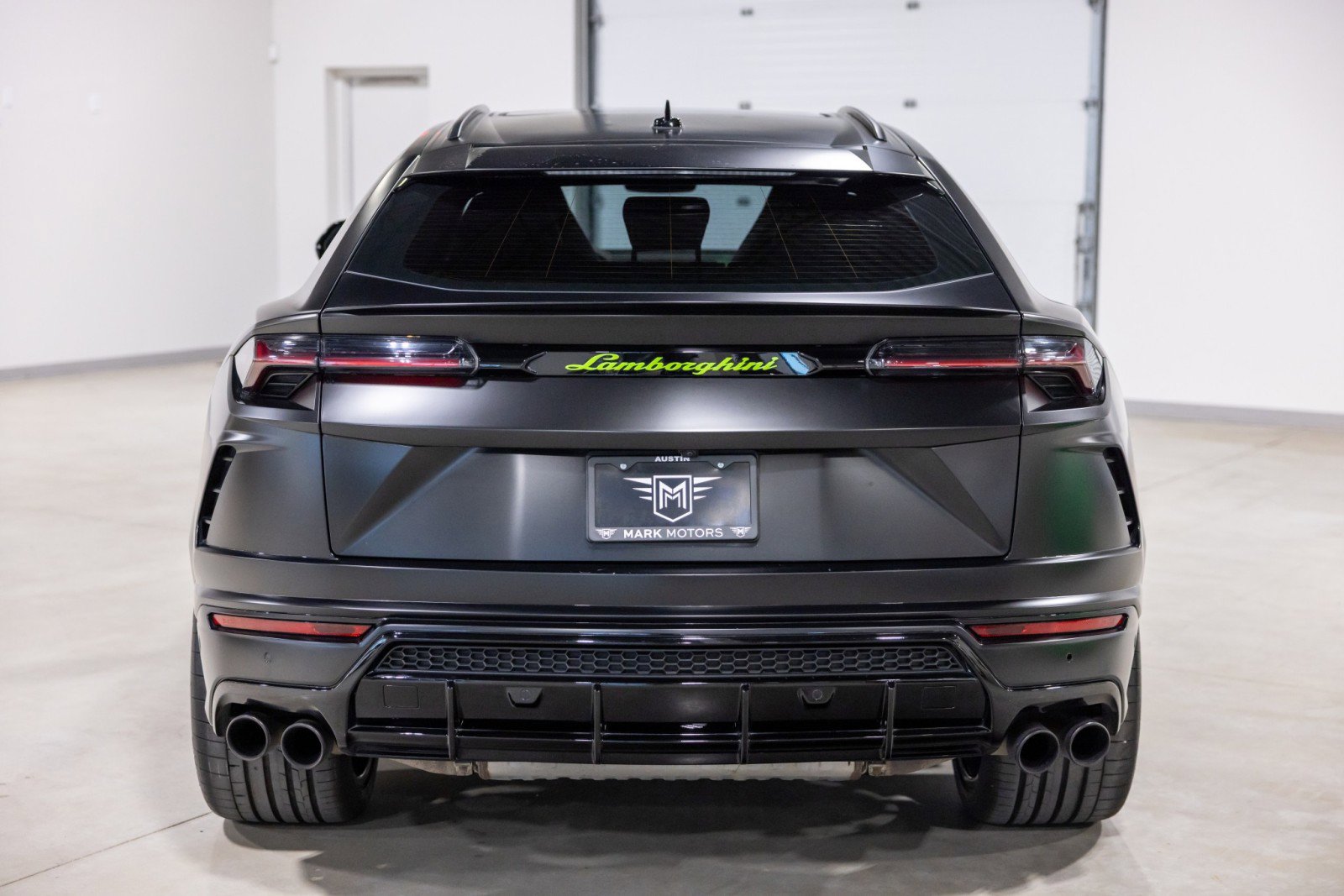 Used 2022 Lamborghini Urus image 8