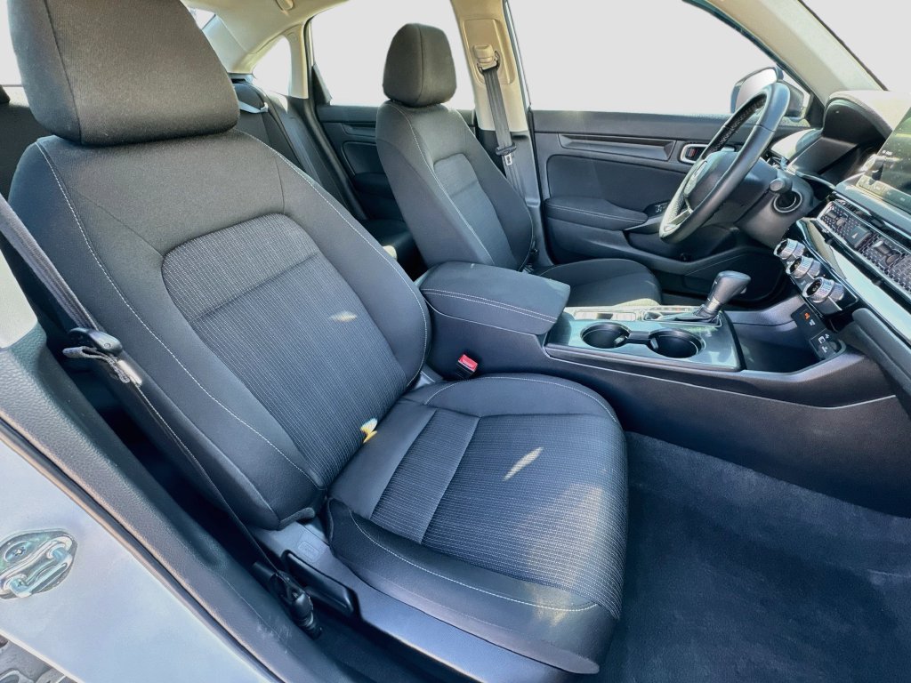 Used 2023 Honda Civic LX image 31