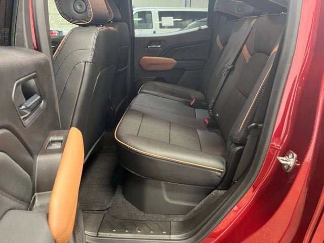 New 2026 GMC Canyon AT4 AWD/4WD image 25