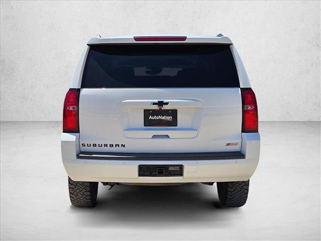 Used 2020 Chevrolet Suburban LT w/ Luxury Package AWD/4WD image 7
