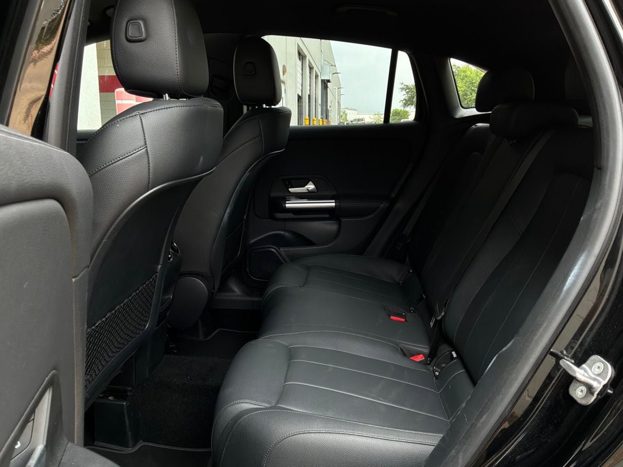 Used 2025 Mercedes-Benz GLA 250 image 13