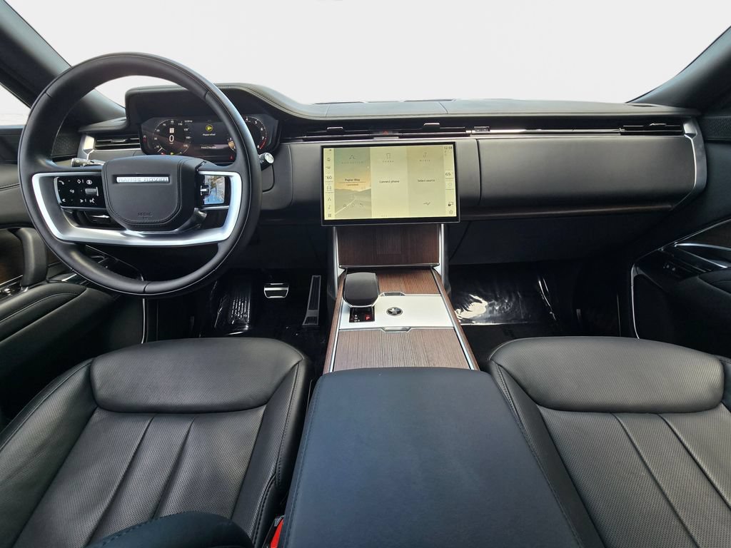 Certified 2025 Land Rover Range Rover Autobiography AWD/4WD image 10
