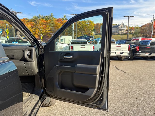 Used 2019 Chevrolet Silverado 1500 Custom Trail Boss w/ Custom Convenience Package image 28