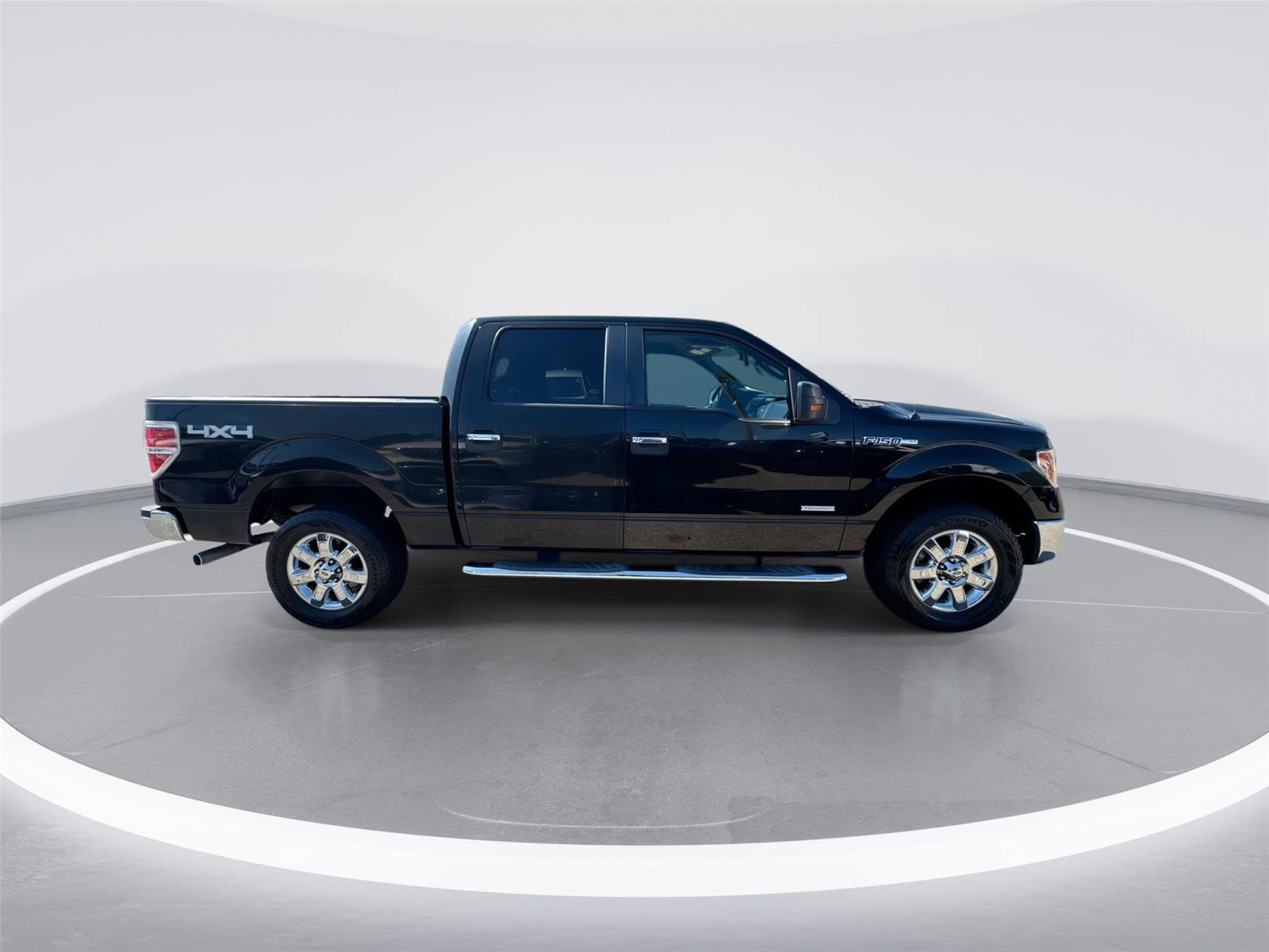 Used 2013 Ford F150 XLT w/ Luxury Equipment Group AWD/4WD image 9