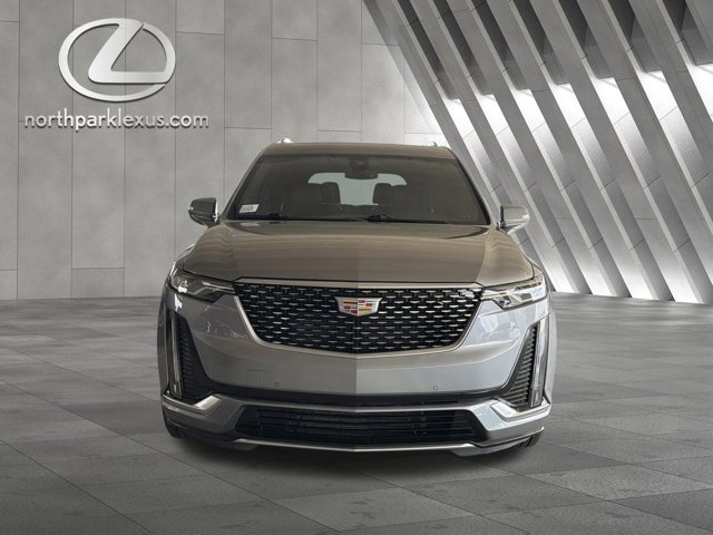 Used 2025 Cadillac XT6 Premium Luxury FWD image 27