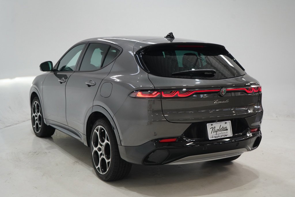 Used 2024 Alfa Romeo Tonale Ti AWD/4WD image 5