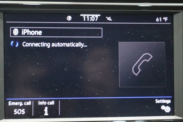 Used 2024 Volkswagen Jetta SE image 31