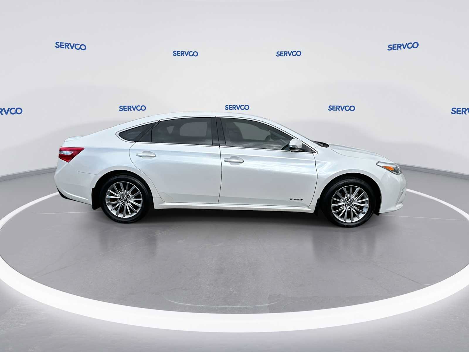 Used 2017 Toyota Avalon Limited FWD image 9
