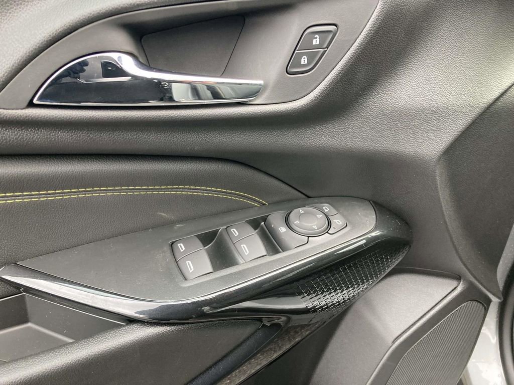 New 2026 Chevrolet Trax LT image 15