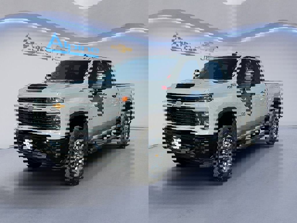 Used 2025 Chevrolet Silverado 2500 Custom w/ Custom Value Package image 1