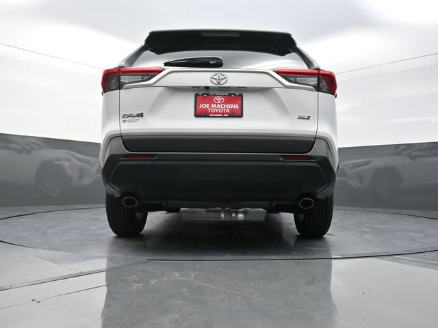 Used 2024 Toyota RAV4 XLE image 62