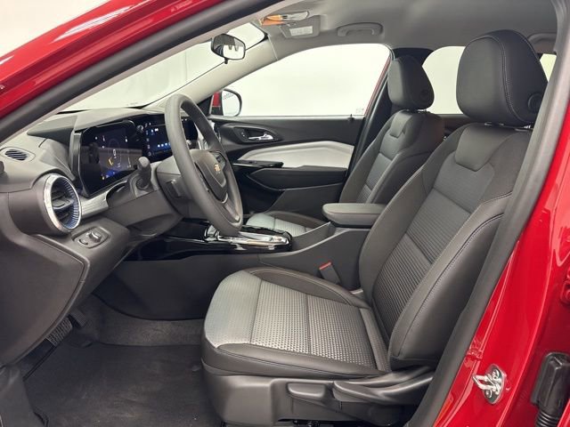 New 2026 Chevrolet Trax LT image 23