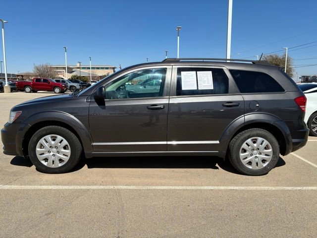 Used 2019 Dodge Journey SE image 3