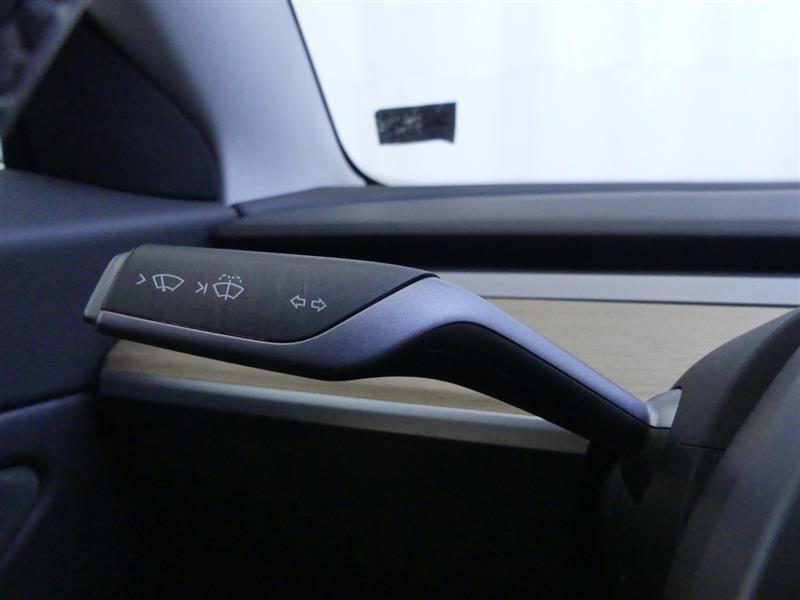 Used 2018 Tesla Model 3 Long Range RWD image 19