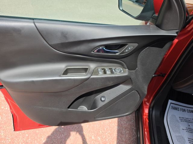 Used 2023 Chevrolet Equinox LT AWD/4WD image 10