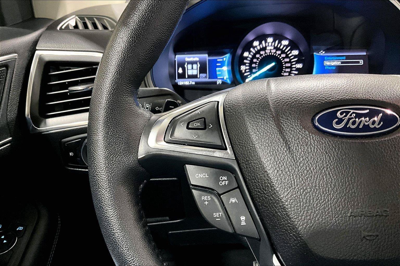 Used 2023 Ford Edge Titanium w/ Equipment Group 301A AWD/4WD image 19