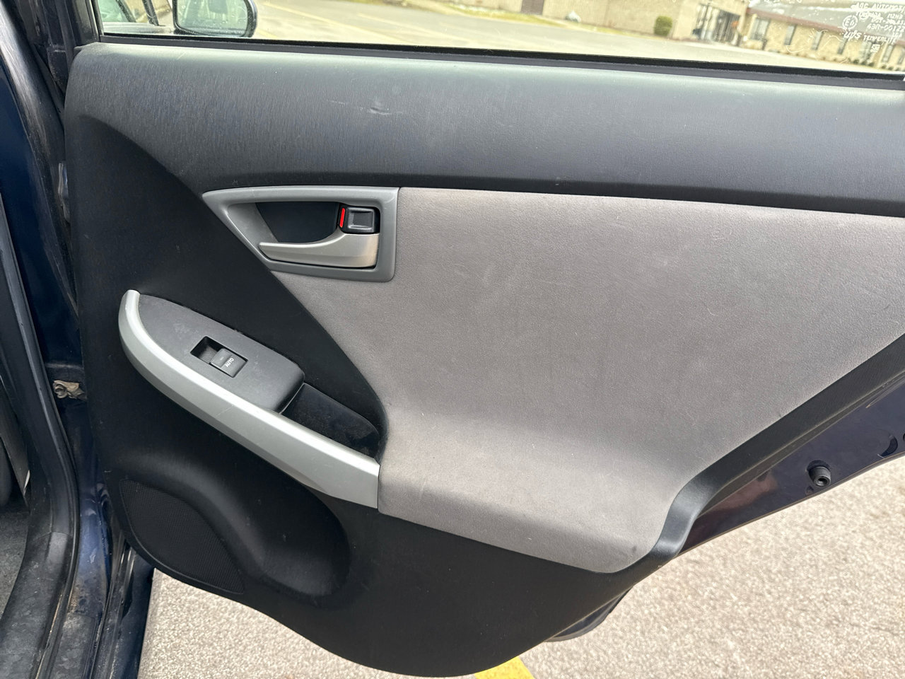 Used 2012 Toyota Prius Two image 17