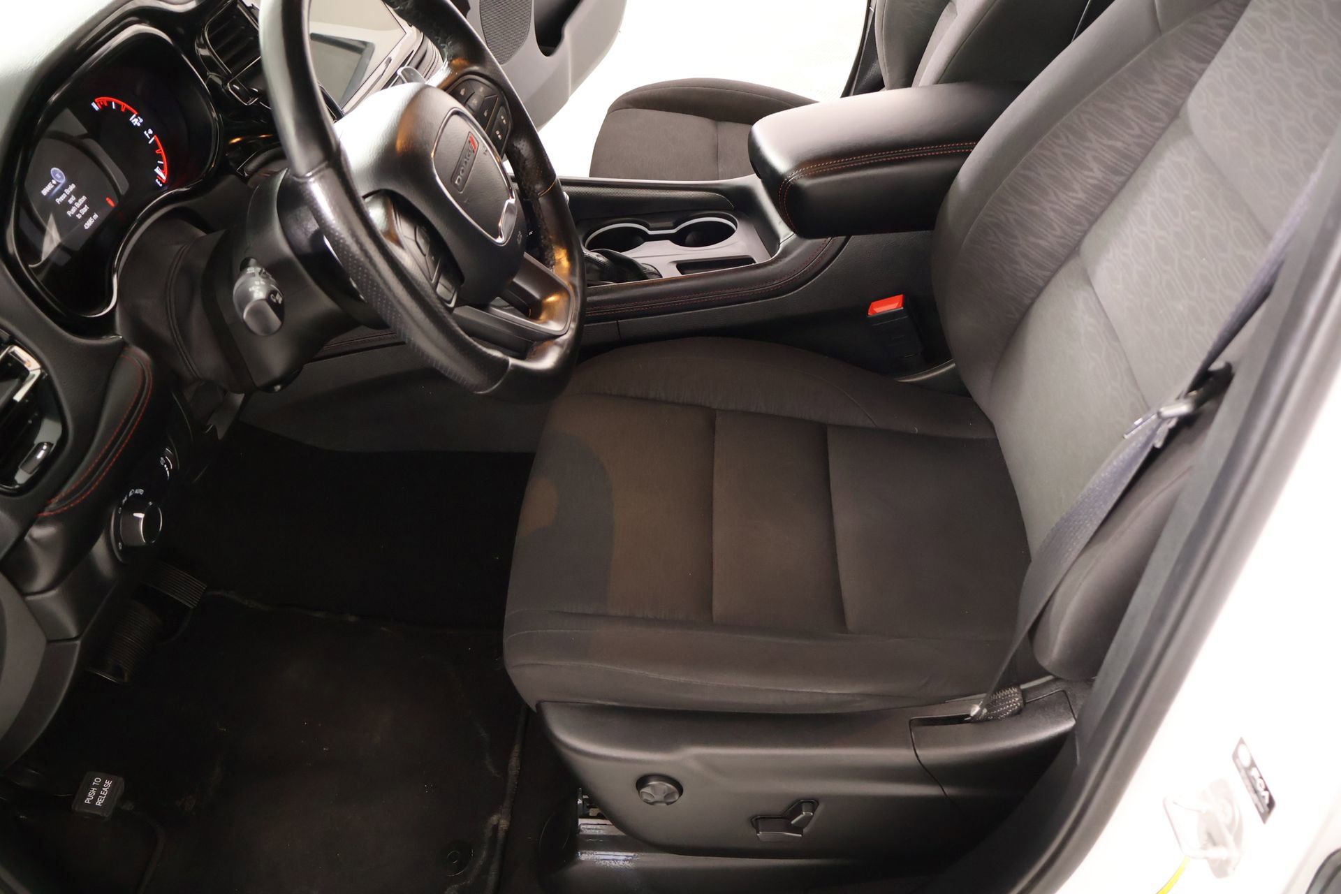 Used 2023 Dodge Durango GT image 12