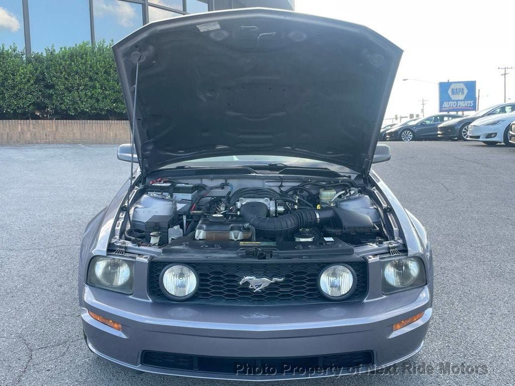 Used 2006 Ford Mustang GT RWD image 21