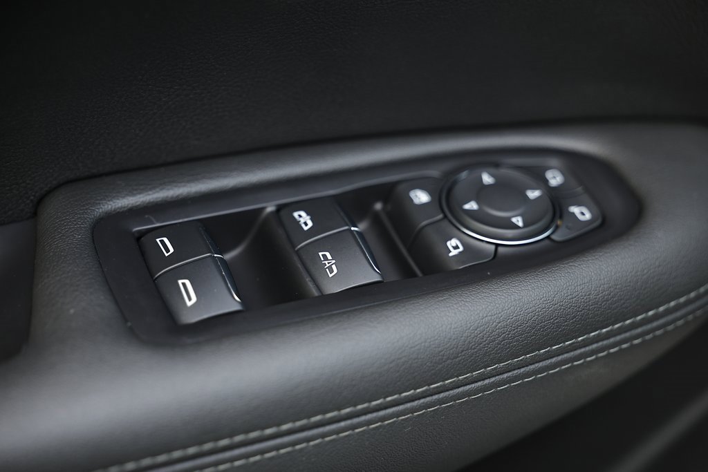 Used 2024 Cadillac XT6 Premium Luxury w/ Technology Package image 17