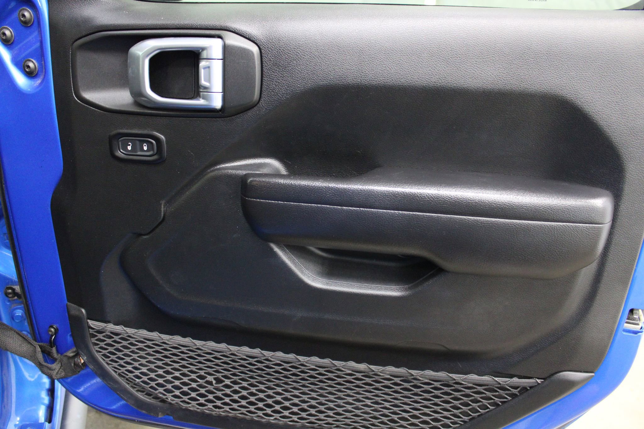 Used 2021 Jeep Wrangler Unlimited Sport image 25