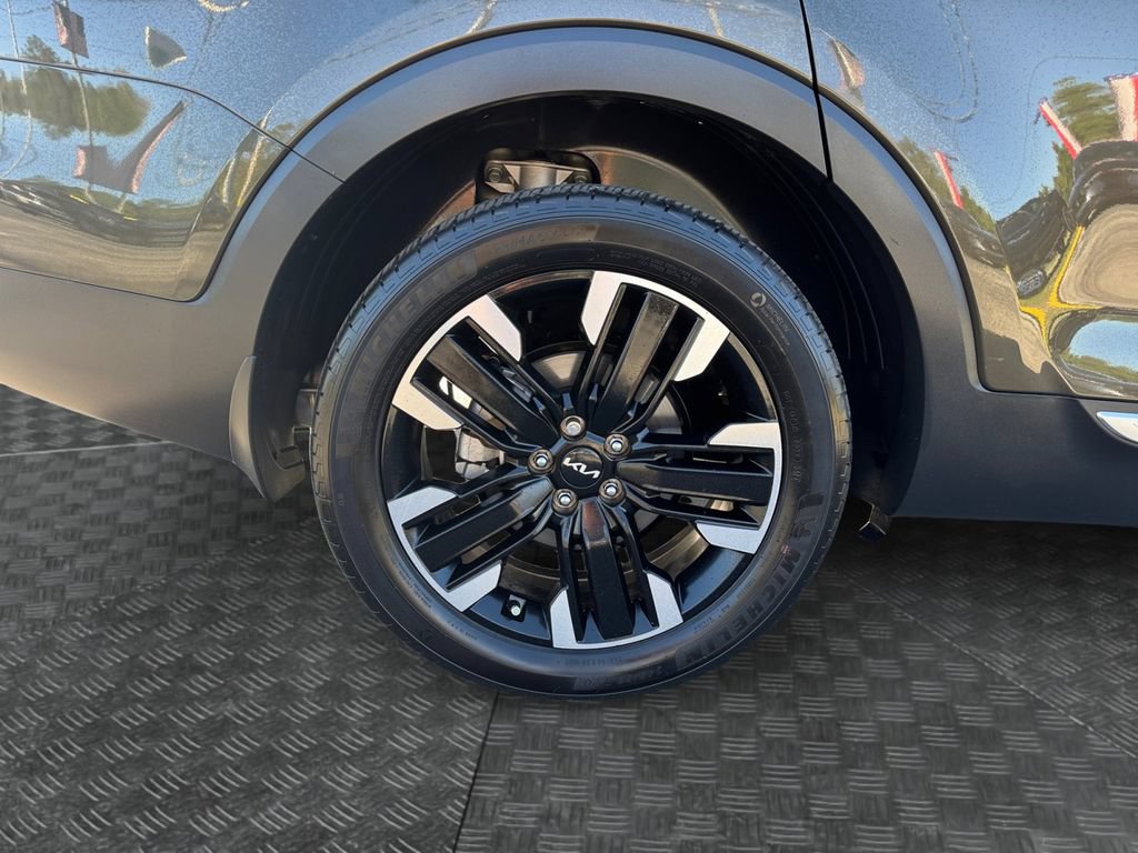 Used 2024 Kia Telluride SX AWD/4WD image 19