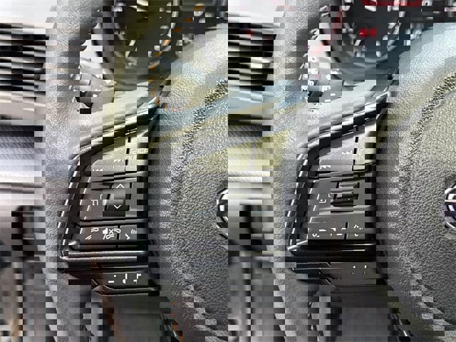 Used 2025 Subaru Crosstrek 2.5i Limited w/ Popular Package #3A image 32