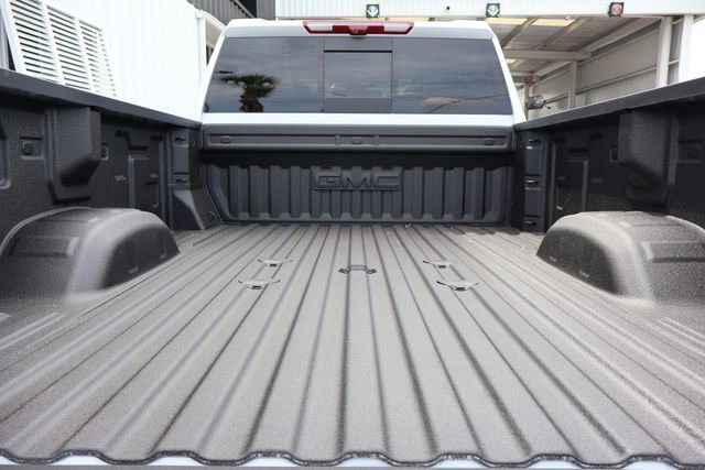 New 2026 GMC Sierra 3500 Denali Ultimate AWD/4WD image 24