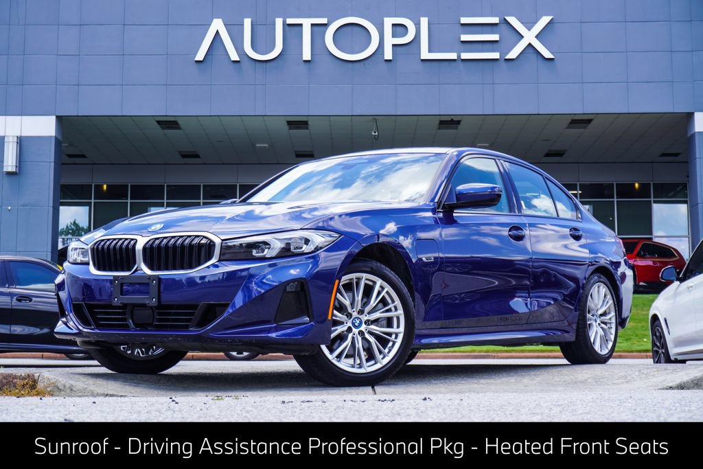 Used 2023 BMW 330e xDrive AWD/4WD image 1