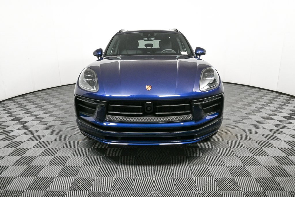 New 2025 Porsche Macan image 35