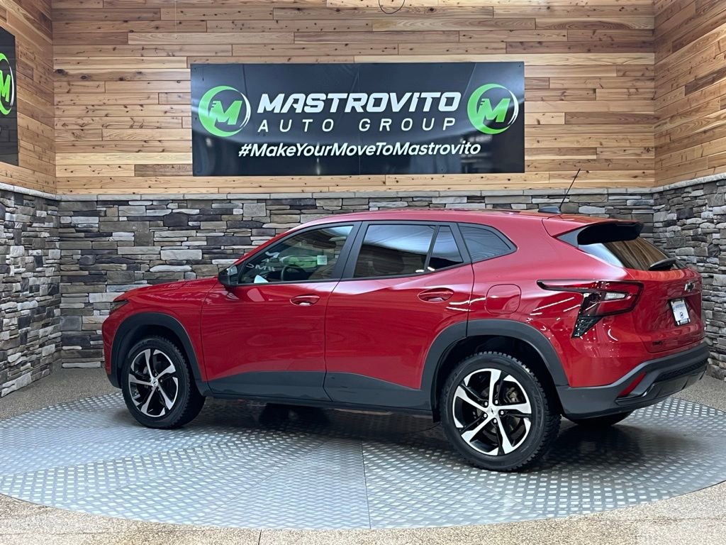 Used 2026 Chevrolet Trax RS w/ Sunroof Package image 7