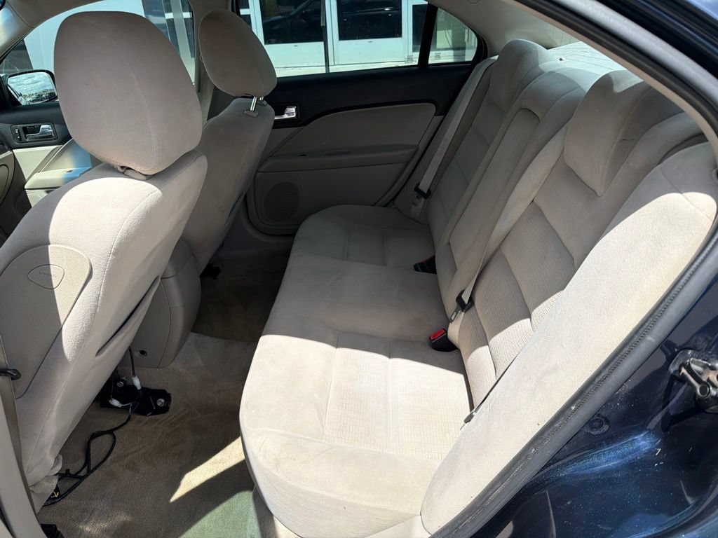 Used 2009 Ford Fusion SE FWD image 21