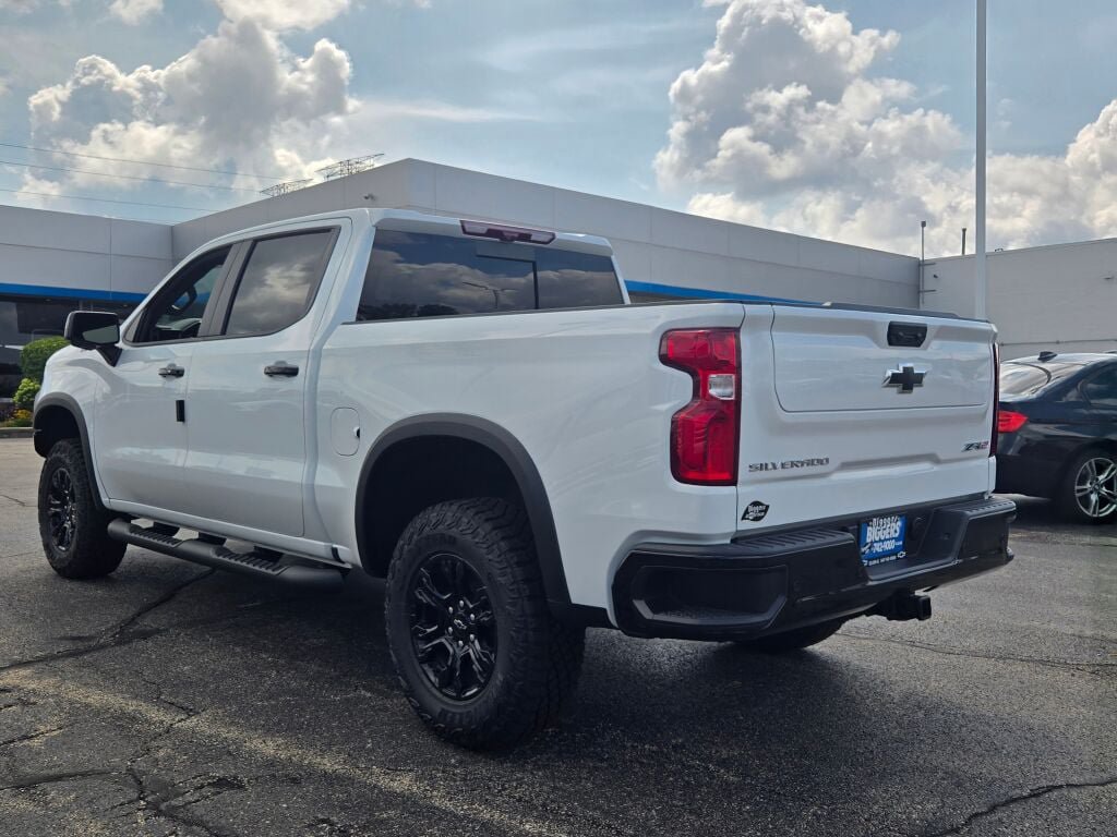New 2026 Chevrolet Silverado 1500 ZR2 AWD/4WD image 15