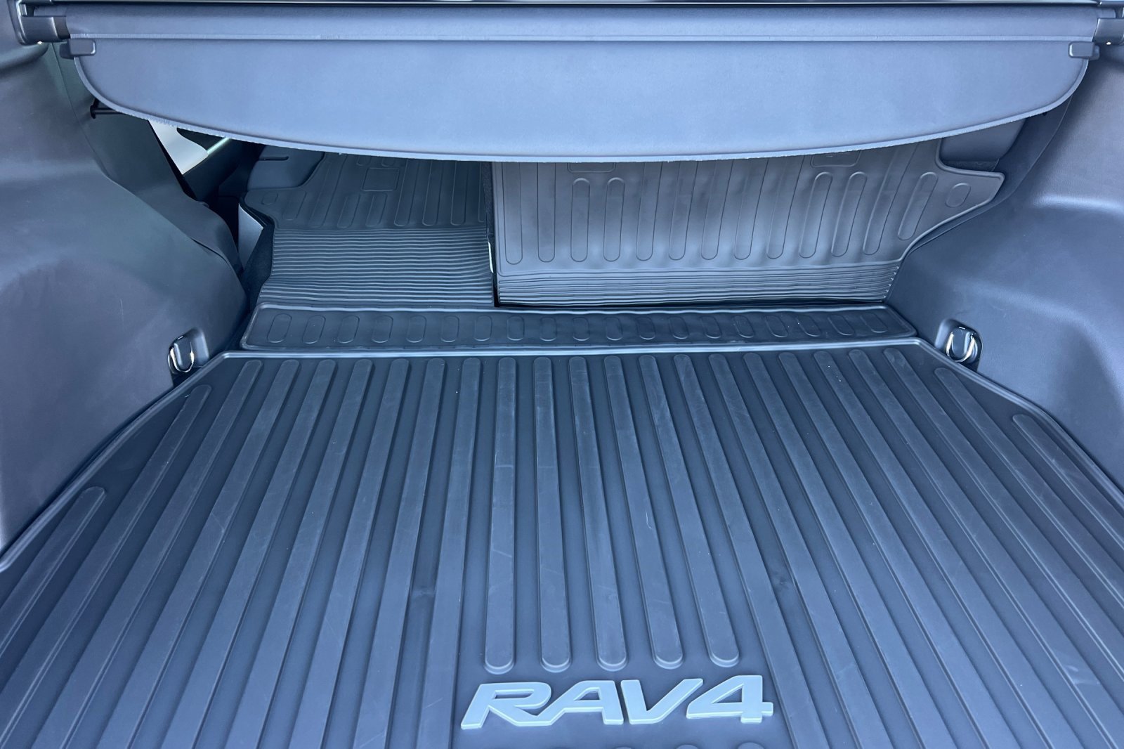 New 2025 Toyota RAV4 XLE w/ Weather Package image 12