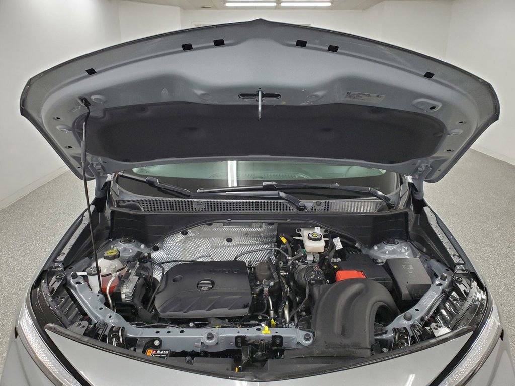 Used 2024 Buick Encore GX Sport Touring w/ Advanced Technology Package image 11