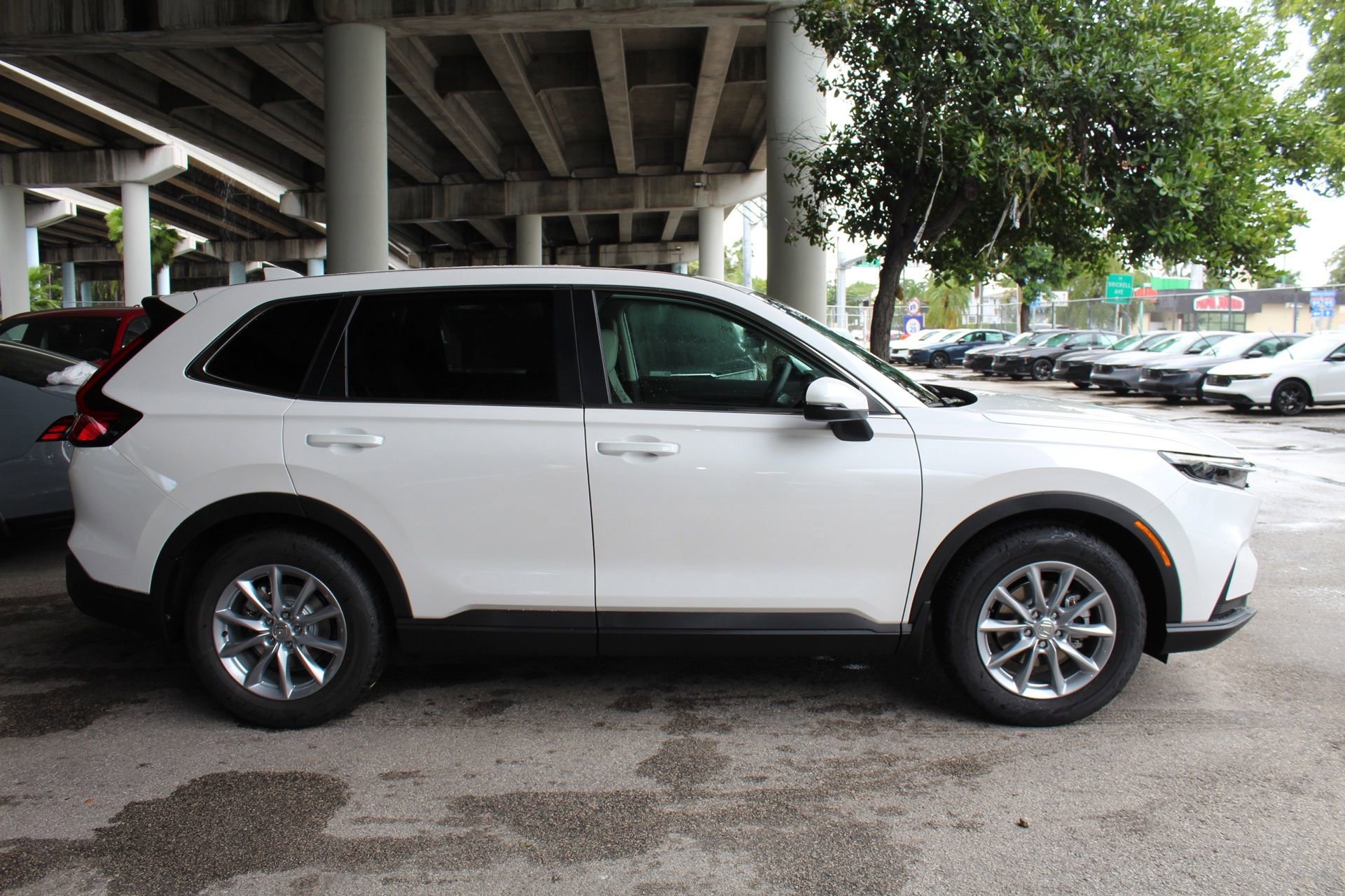 New 2026 Honda CR-V EX image 4