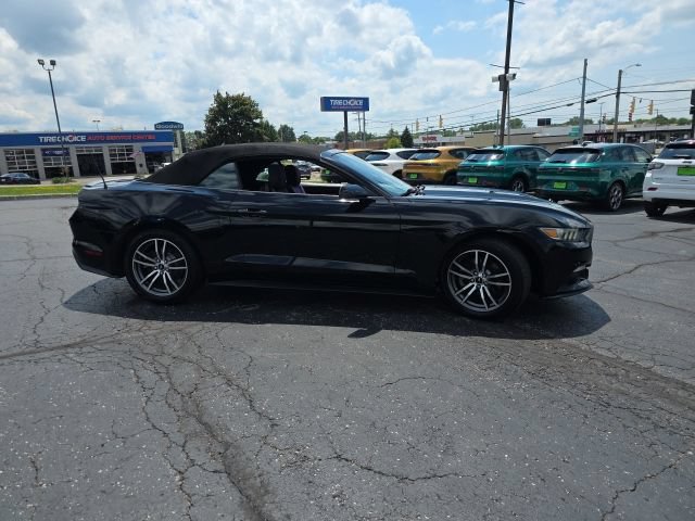 Used 2016 Ford Mustang Premium RWD image 7