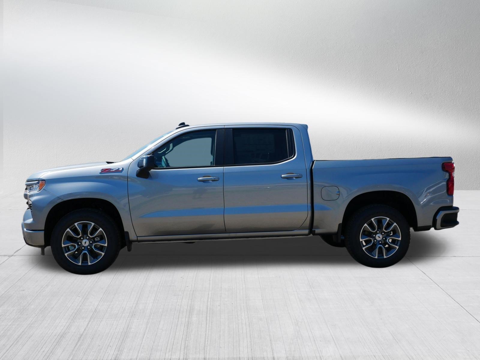 New 2026 Chevrolet Silverado 1500 RST AWD/4WD video 2