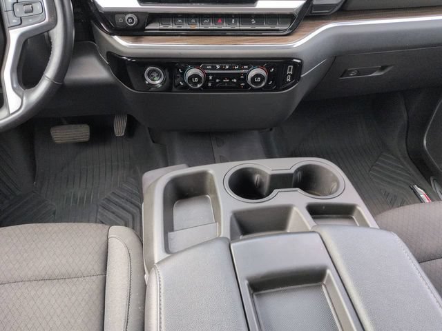 Used 2022 Chevrolet Silverado 1500 LT Trail Boss w/ LPO, Dark Essentials Package AWD/4WD image 23