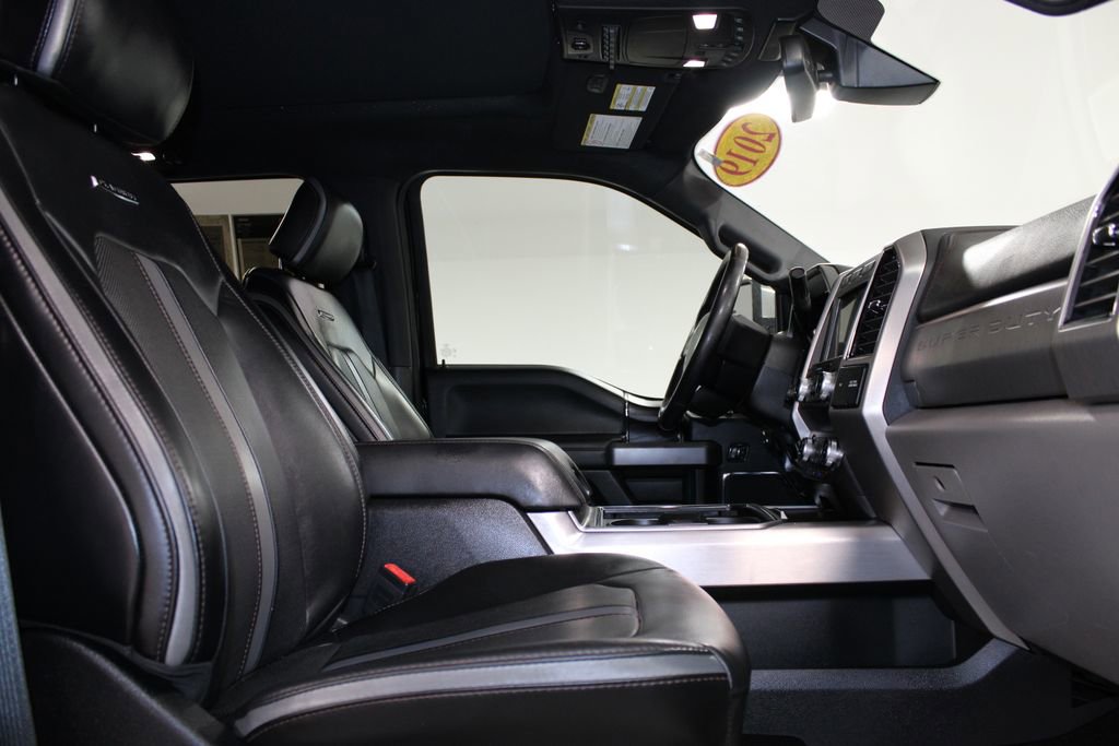 Used 2019 Ford F250 Platinum w/ Platinum Ultimate Package image 31