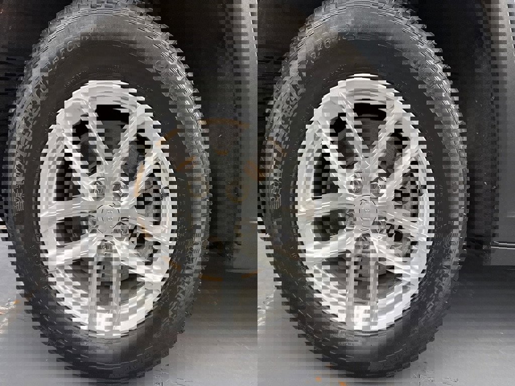 Used 2022 Jeep Grand Cherokee L Laredo w/ Luxury Tech Group I image 10